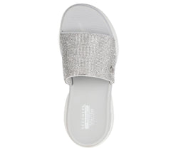 Martha Stewart: Massage Fit Edge - Radiance | Skechers US