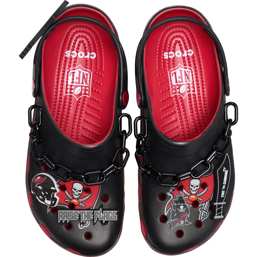 Crocs|NFL Tampa Bay Buccaneers Classic Clog