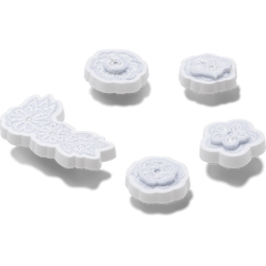 Crocs|White Elegant Floral 5 Pack Jibbitz™ charms