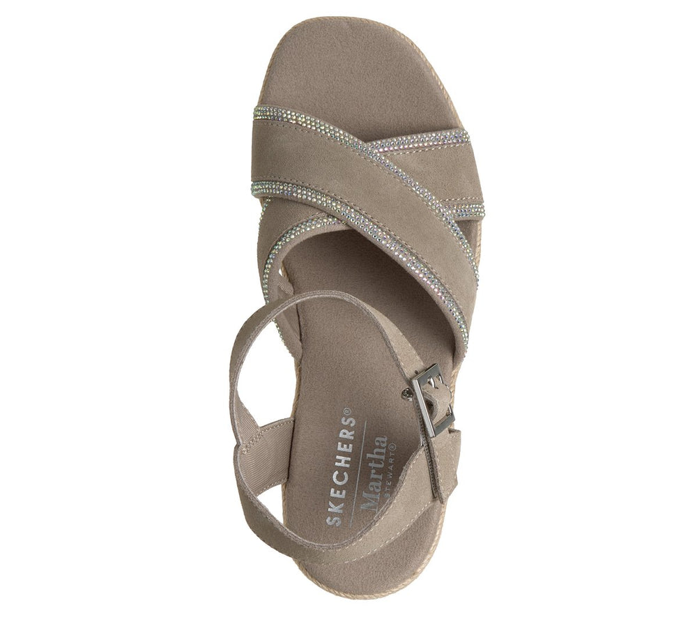 Martha Stewart: Iris - Modest Queen | Skechers discount