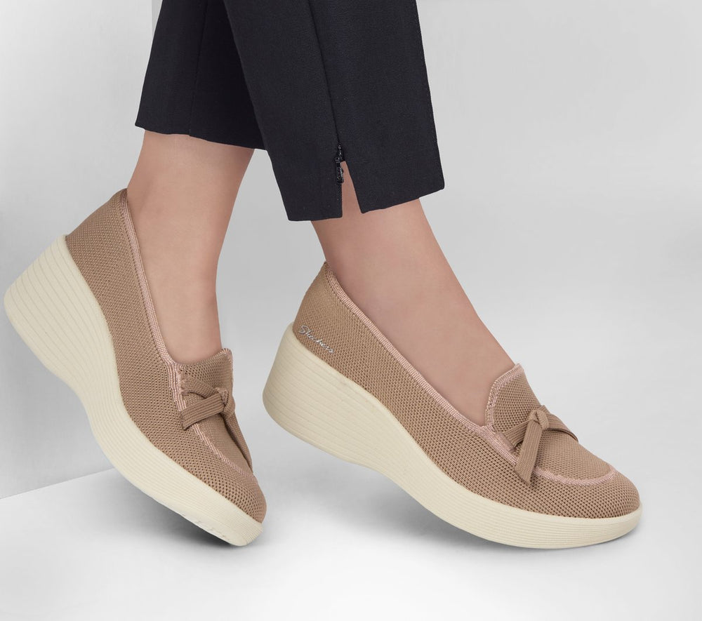 Relaxed Fit: Parallel Lite - Soaring Softly | Skechers US