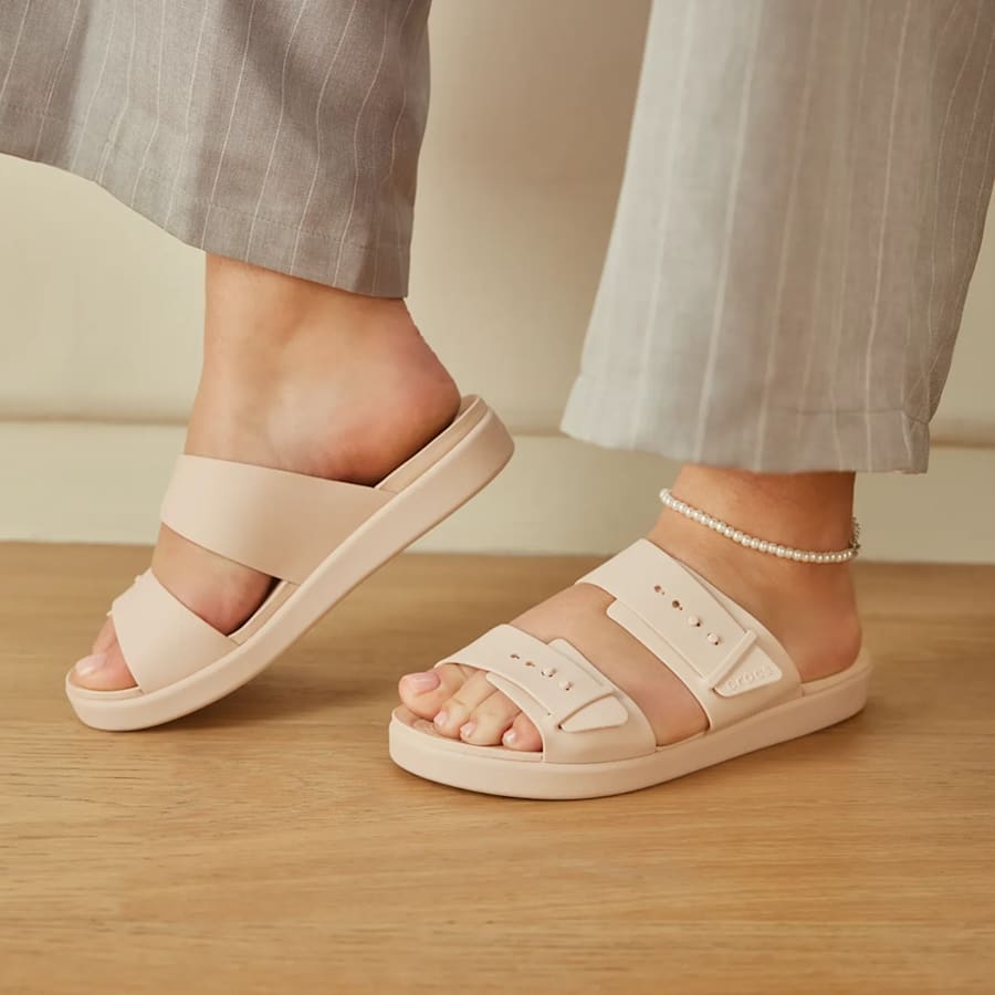 Crocs|Brooklyn Buckle Low Low
