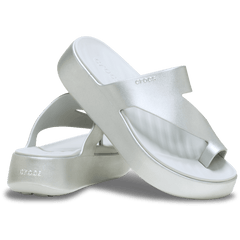 Crocs|Getaway Metallic Platform Toe Loop